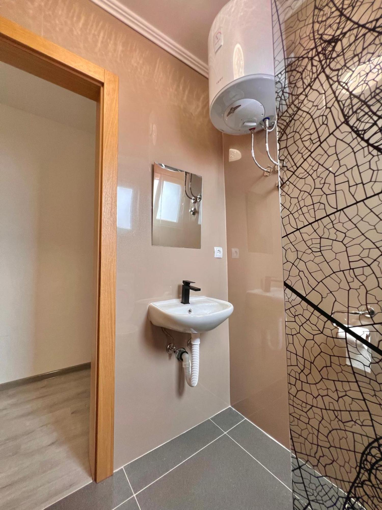 מוסטר Hotel Nur מראה חיצוני תמונה
