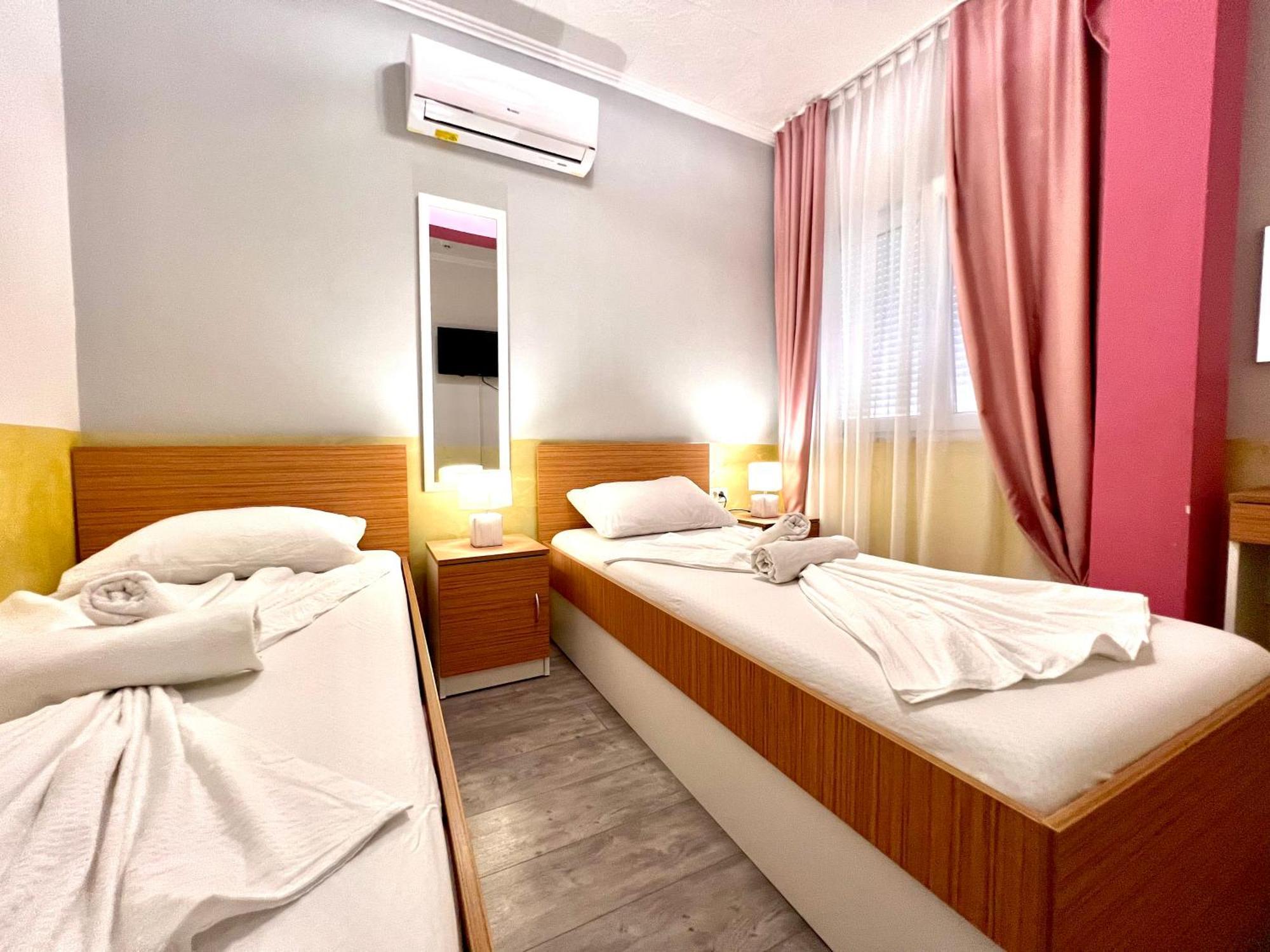 מוסטר Hotel Nur מראה חיצוני תמונה