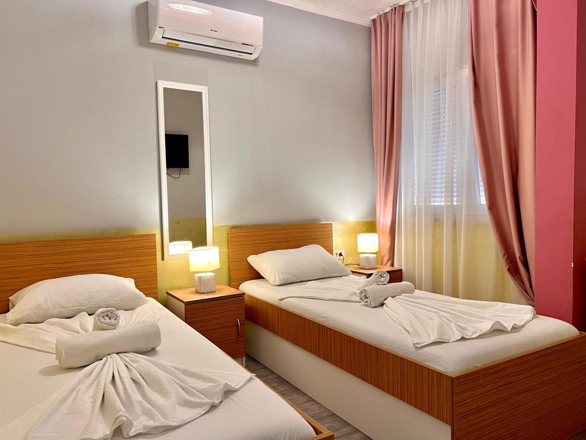 מוסטר Hotel Nur מראה חיצוני תמונה