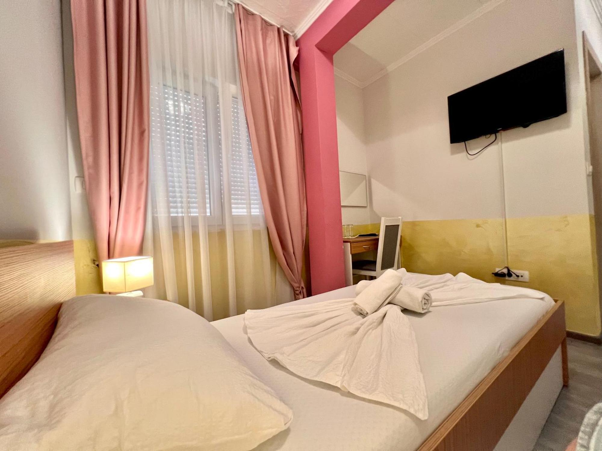 מוסטר Hotel Nur מראה חיצוני תמונה