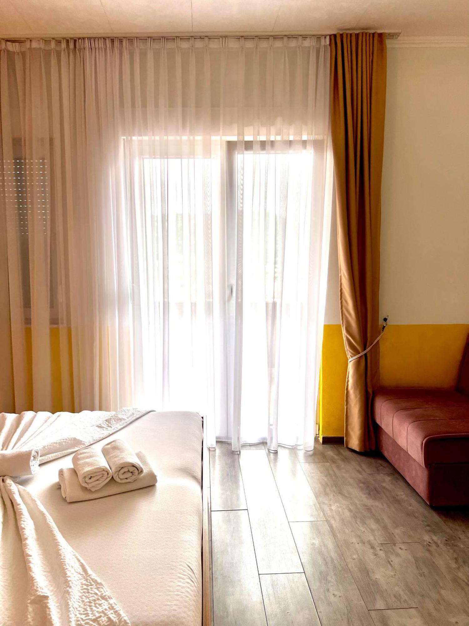 מוסטר Hotel Nur מראה חיצוני תמונה