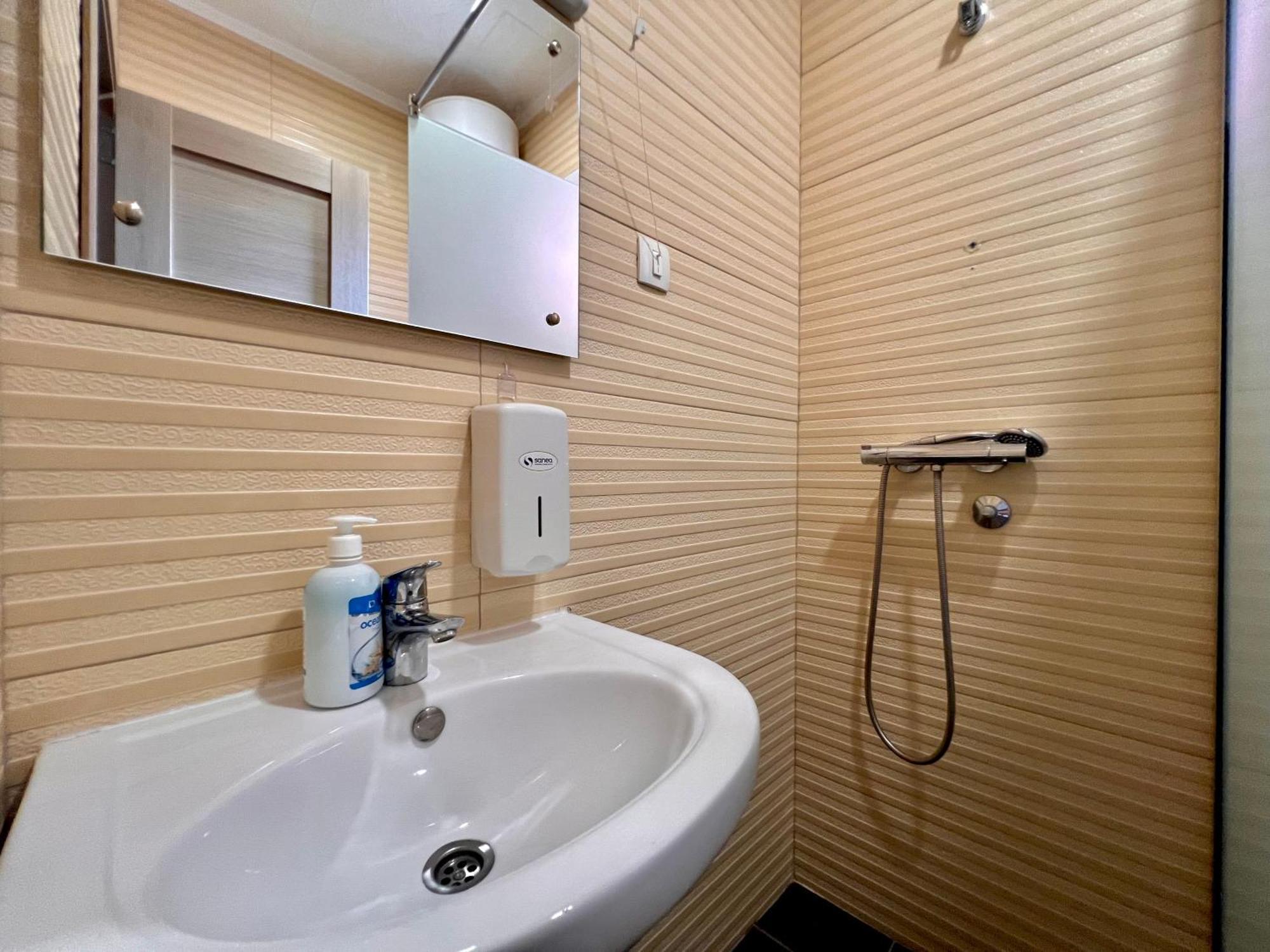 מוסטר Hotel Nur מראה חיצוני תמונה